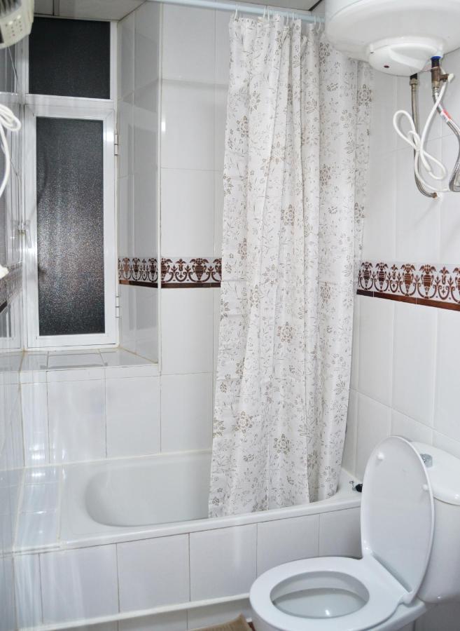 Acogedor Apartamento En Malaga Centro Ngoại thất bức ảnh