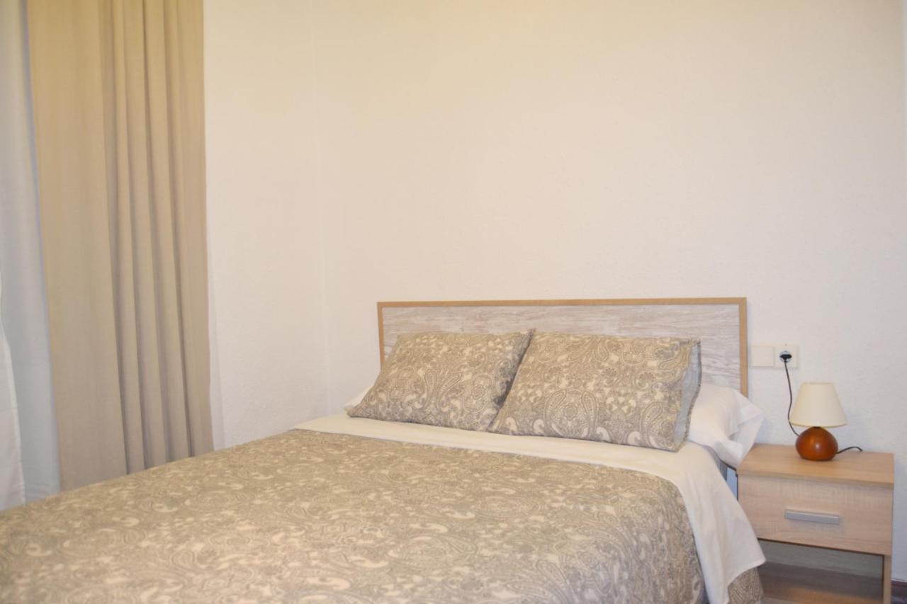 Acogedor Apartamento En Malaga Centro Ngoại thất bức ảnh