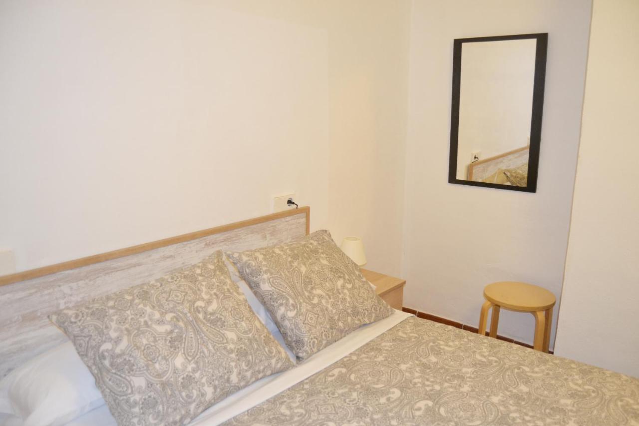 Acogedor Apartamento En Malaga Centro Ngoại thất bức ảnh